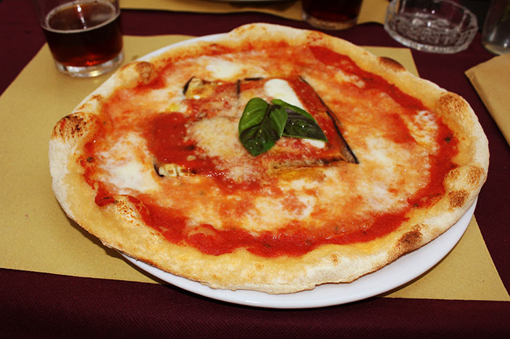 イタリアでイタリア女子から教えてもらった「ピザを食べても太らない方法」