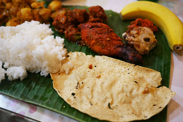素手で食べる超本格インド料理が大人気！ 生粋の南インド / 南印度ダイニング