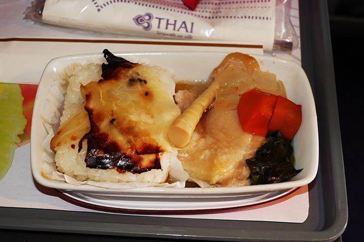 アジア好きに聞いた「現地にいる気分になれる機内食」はタイ国際航空が1位！ 和食もウマい
