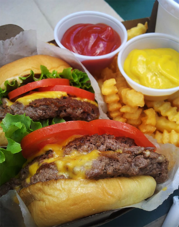 ニューヨークで一番美味しいハンバーガー店『シェイクシャック』明治神宮にオープン決定