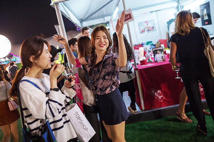『香港ワイン＆ダイン・フェスティバル2015』が大盛況で幕を下ろす / おつまみも絶品
