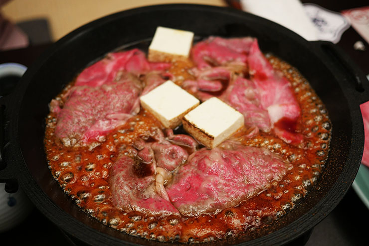 【牛肉記念日】人形町今半で超高級牛肉の「すき焼おかわり自由」開催！ ステーキもおかわり自由