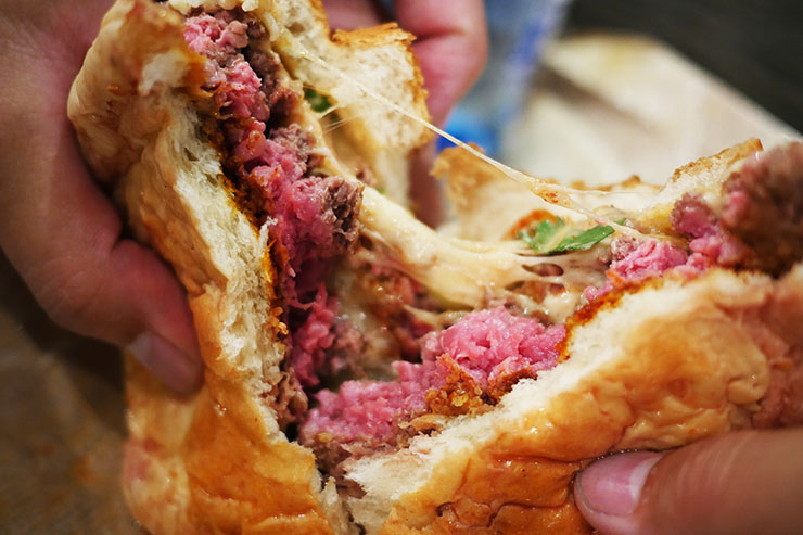 パリでガッツリ系の生肉ハンバーガーを食べるなら「Big Fernand」しかありえない件