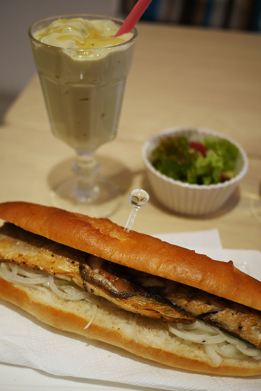 パリのレストラン「LIPP」でヘミングウェイが愛したニンニク風味ソーセージを食べよう