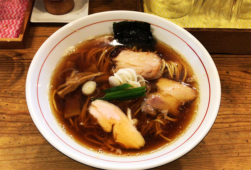 ここまで心地良い麺が存在するとは驚きだ / ラーメン屋カボちゃんの「しもふり中華そば」