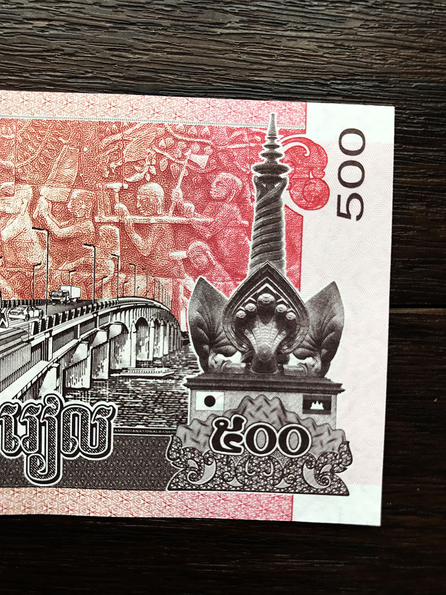 cambodia-and-japan-and-money2