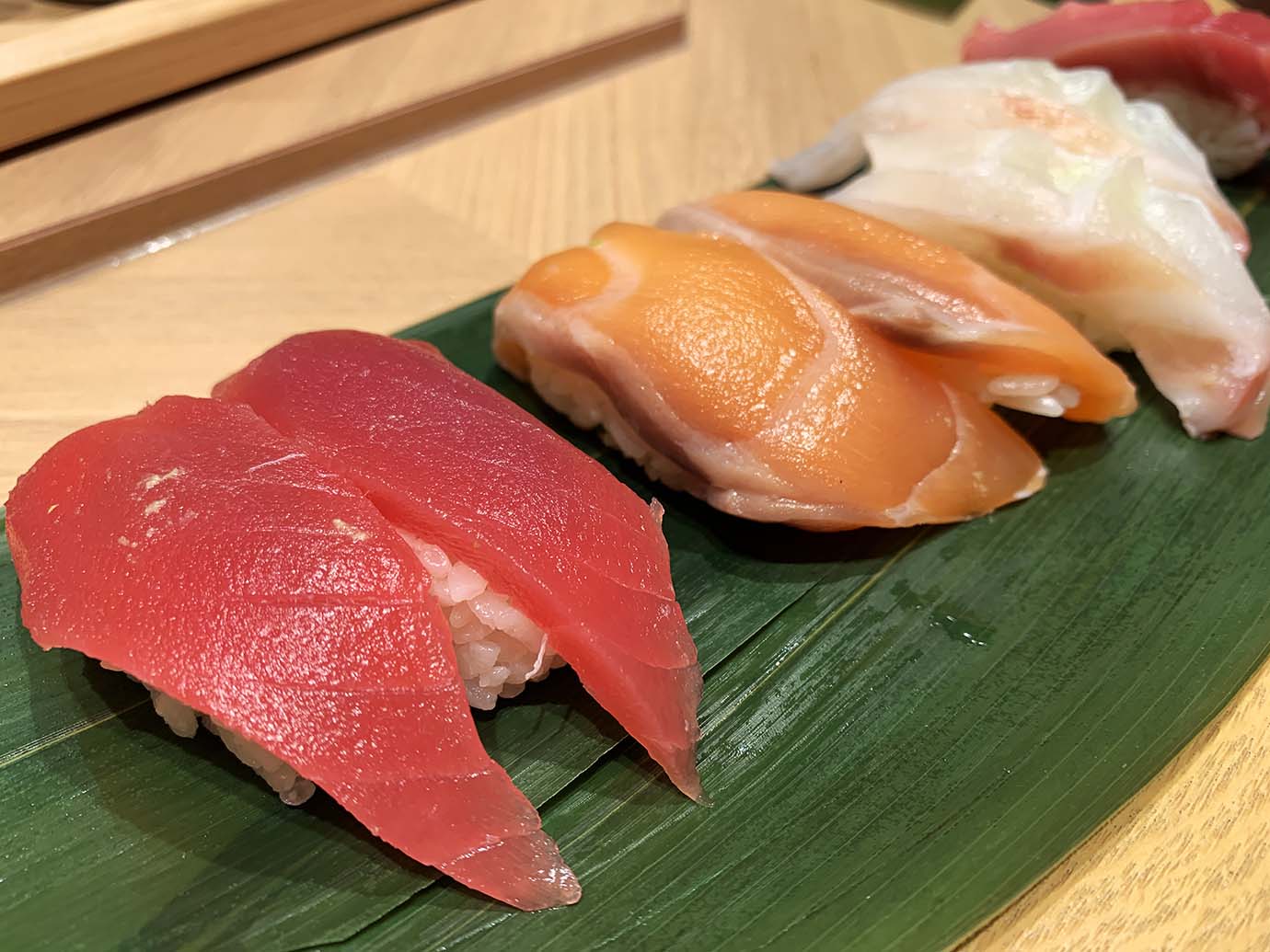 【熟成グルメ】立ち食い寿司「魚がし日本一」の熟成寿司が素晴らしい件 / 21日間熟成のマグロ！
