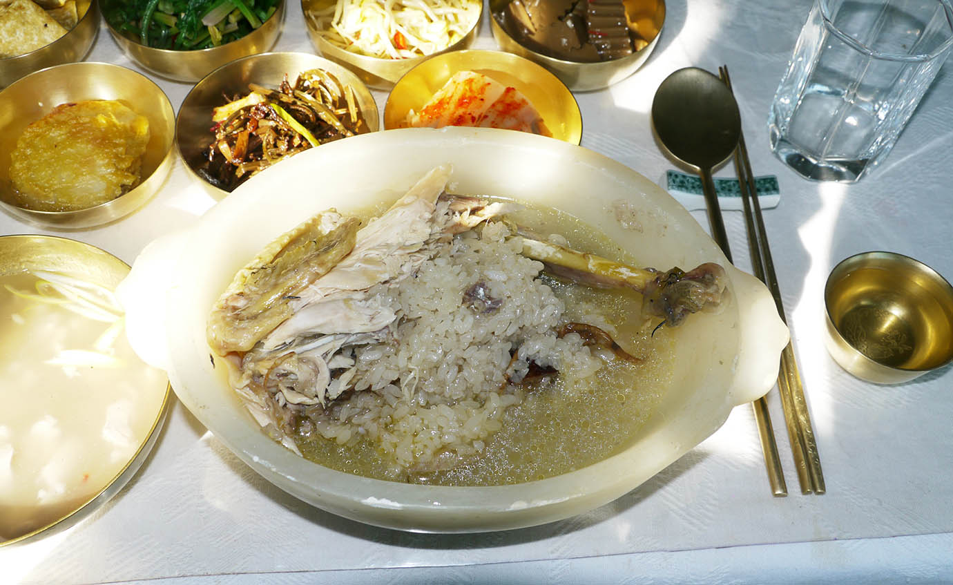 north-korean-court-food4
