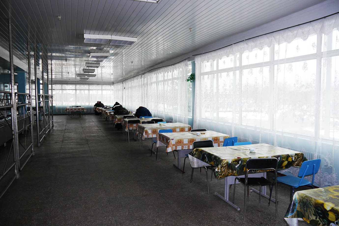 chernobyl-cafeteria13